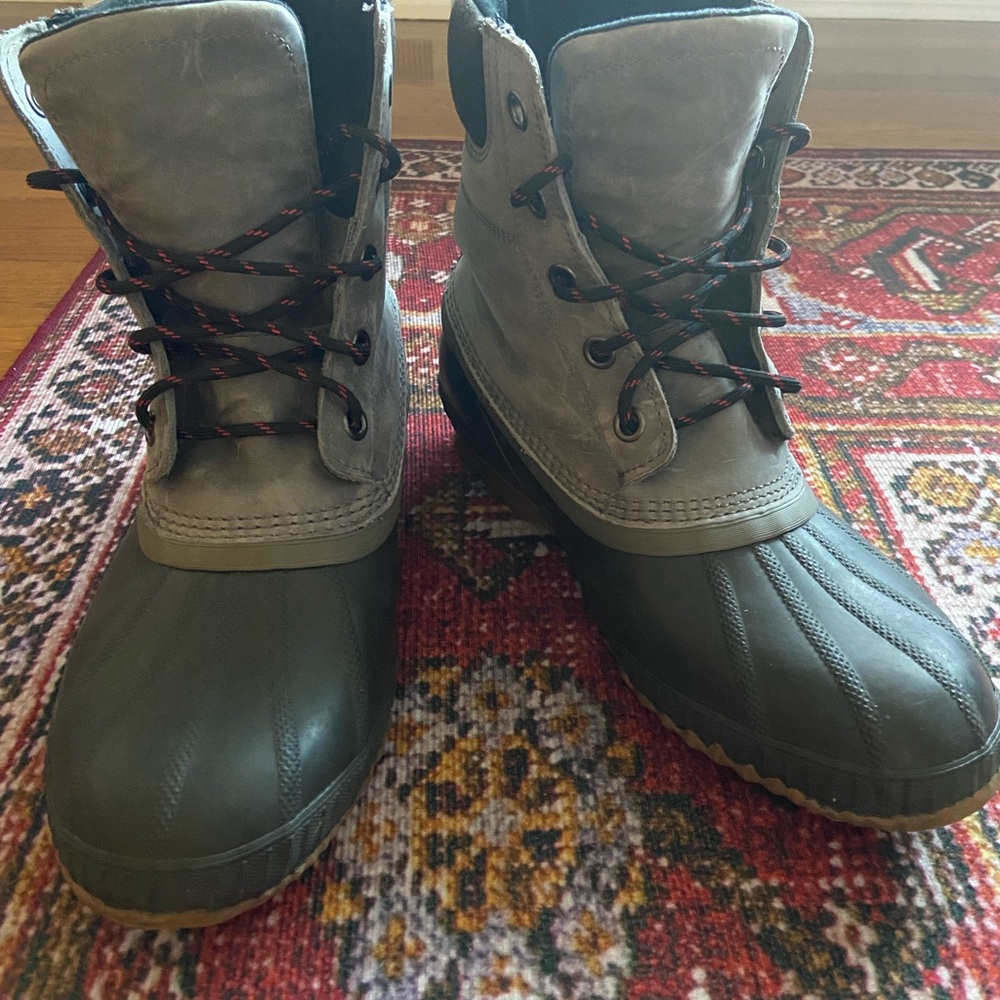 Sorel boots- men’s size 12